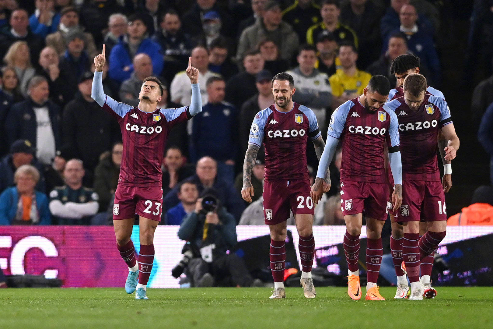 转会市场的 转会市场的