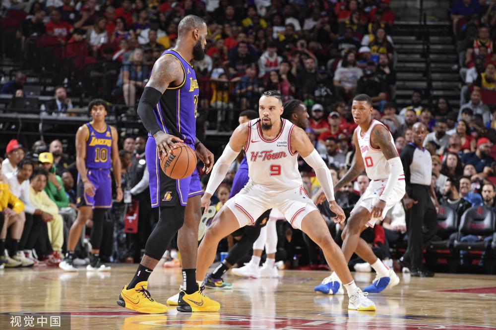 却在38岁 却在38岁